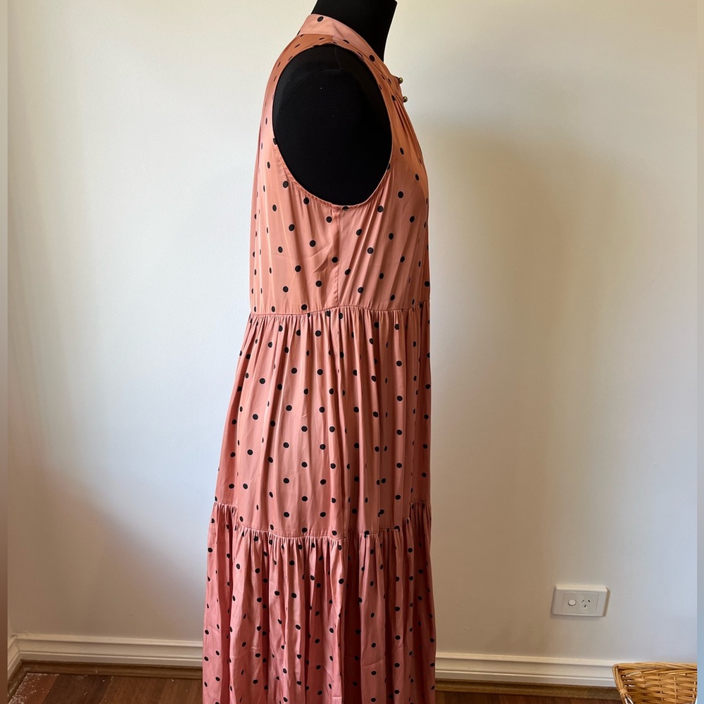 Country Road sleeveless tiered pale pink polka dot dress - Picture 3 of 6